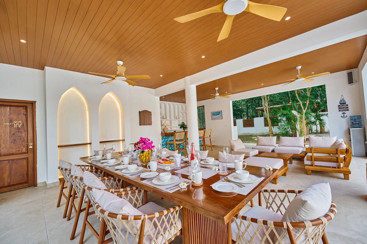 A table set for a relaxed meal in The Aría’s open-air Pavilion